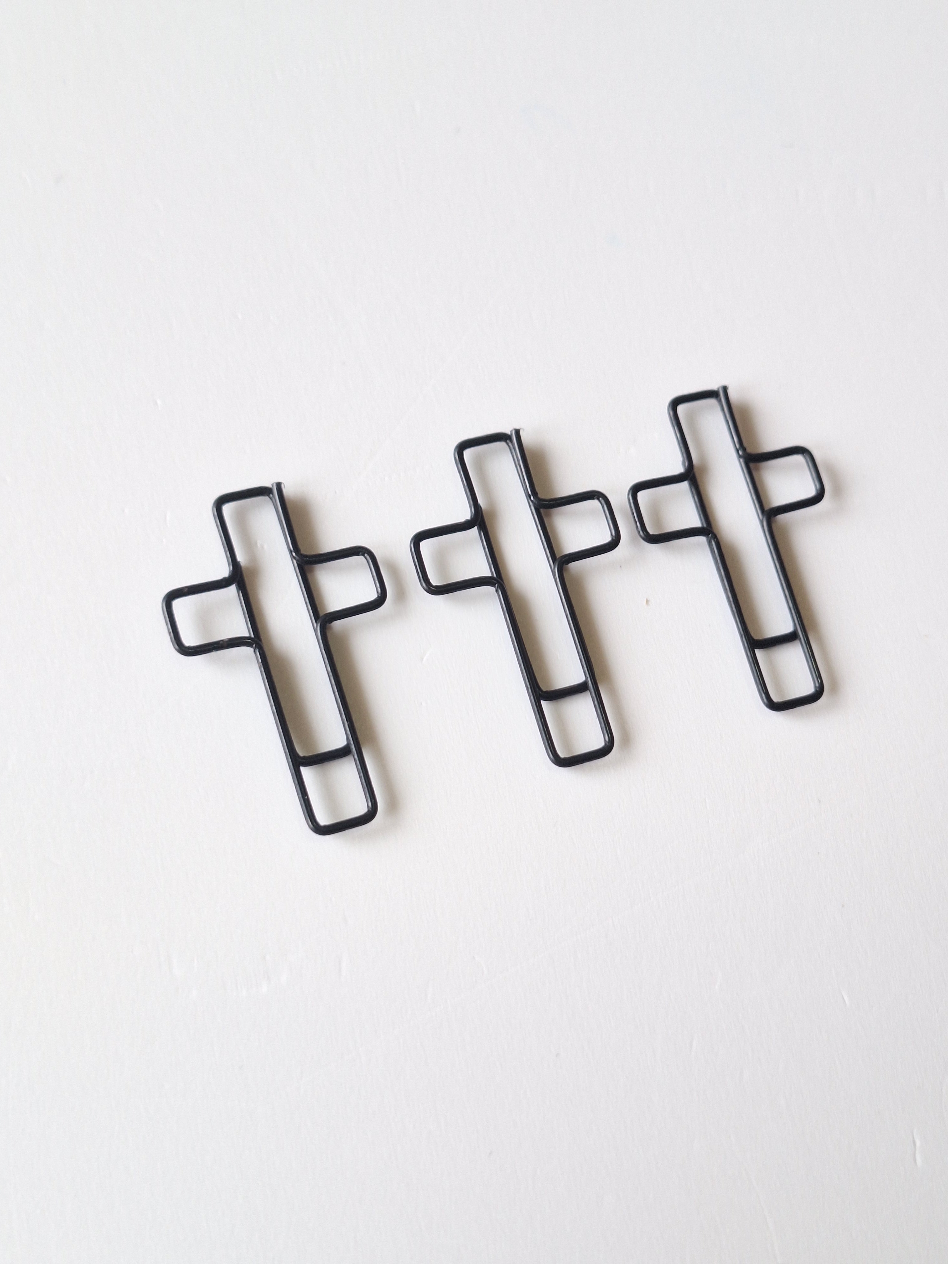 Cross paperclip set - Black